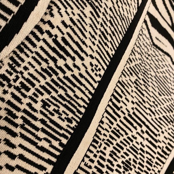 DVF knit Zebra Dress - Picture 4 of 4